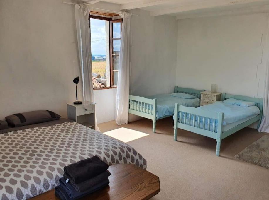 French Farmhouse Retreat With Pool & Superb Views. Blanzac  Extérieur photo
