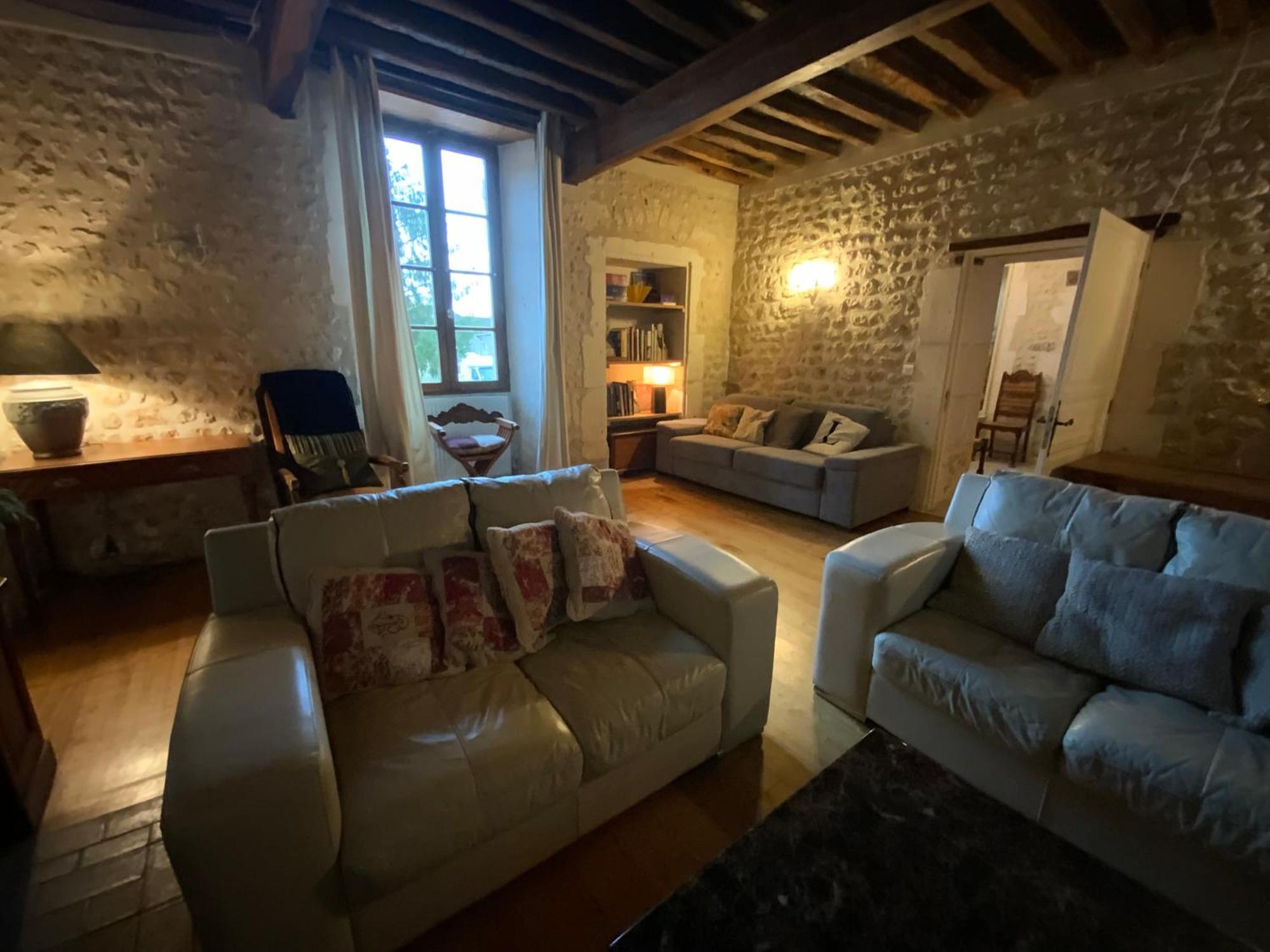 French Farmhouse Retreat With Pool & Superb Views. Blanzac  Extérieur photo